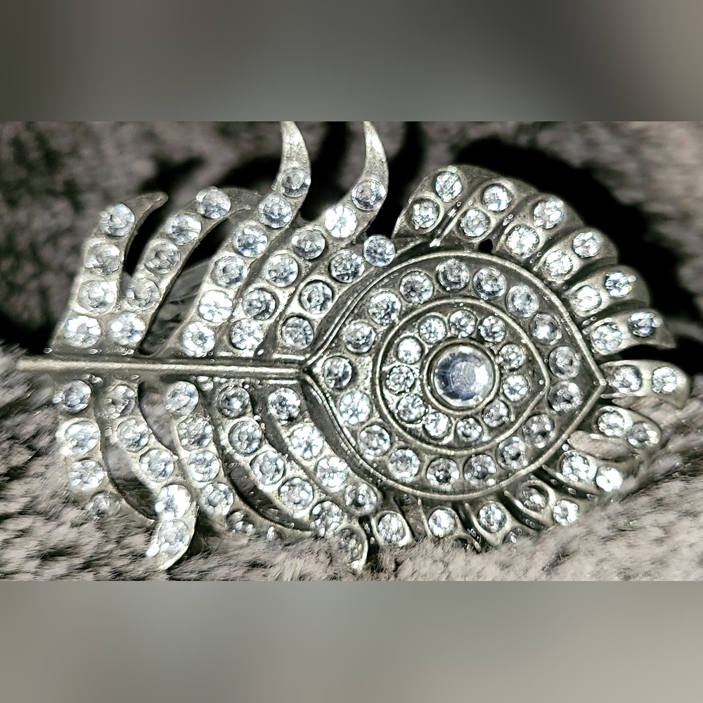 Beautiful Hinged Cuff Bangle Rhinestone Feather B… - image 5